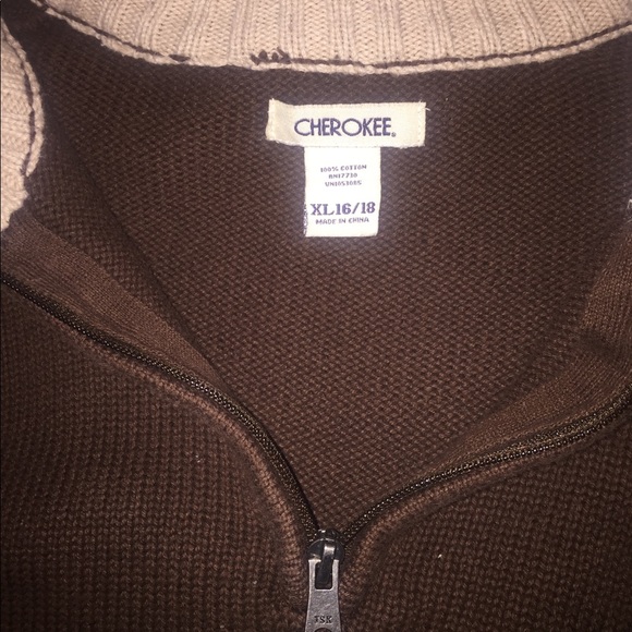 Cherokee Brown Sweater. - Picture 2 of 3
